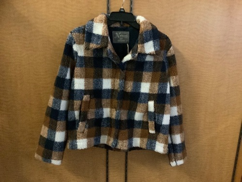Natural Reflections Plaid Sherpa Jacket, Small, Appears New - Lot 625