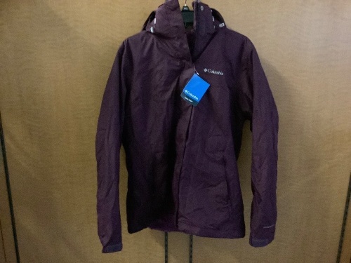Columbia Bugaboo II Fleece Interchangeable Jacket, Large, Appears New - Lot 627