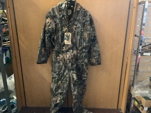Red Head Men's Silent Stalker Coverall, Small, Appears New - Lot 653