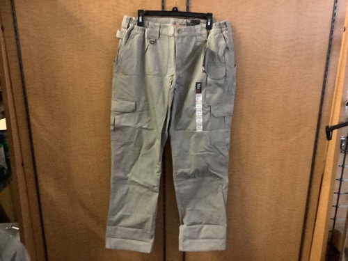 5.11 Women's Tactical Pant, 16, Appears New - Lot 670