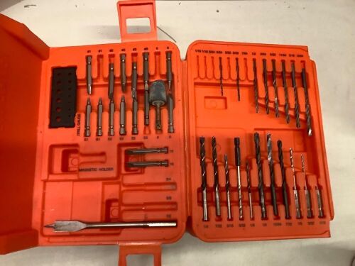 Screwdirver and Drill Bot Set, Missing Pieces, Ecommerce Return - Lot 878