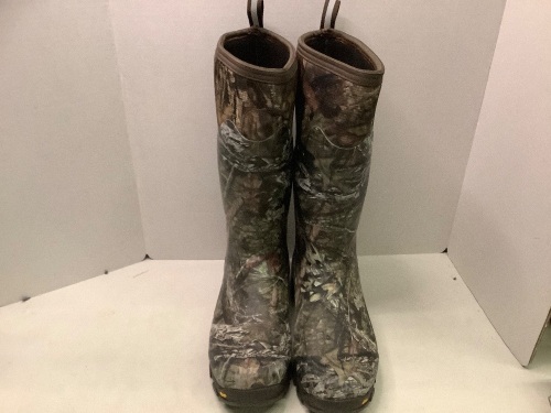 Vibram, Mens Boots, Size 11, E-Commerce Return  - Lot 897