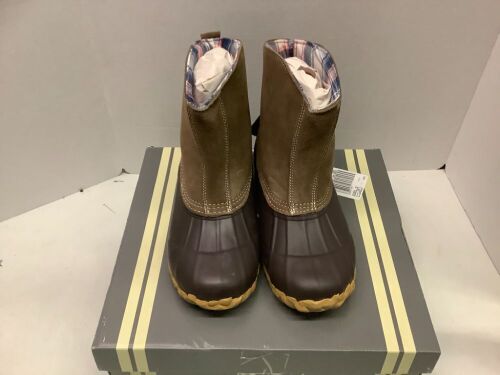 Natural Reflections All Season Classic II Pull On Boots, 9, Appears New - Lot 944