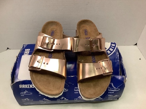 Birkenstock Sandals, Women's 6-6.5, Ecommerce Return - Lot 979