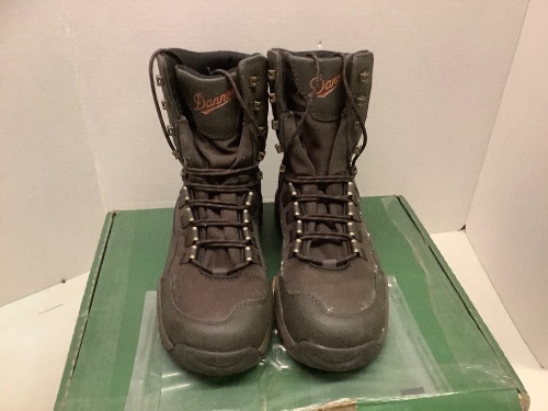 Danner Vital Men's Boots, 8.5, Ecommerce Return, Some Discoloration - Lot 994