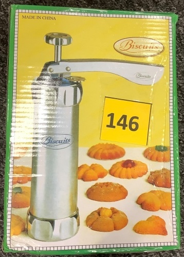 Biscuit Maker Cookie Press - Lot 146