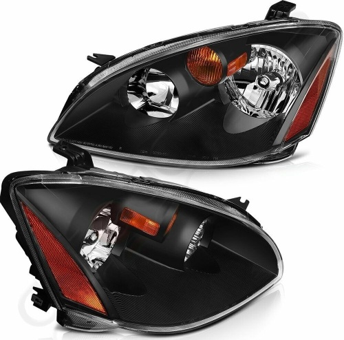 Pair of Headlights for Nissan Altima 2002-2004 - Lot 194