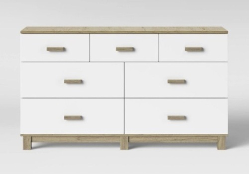 Robinson Kids' 7 Drawer Dresser, White - Lot 357