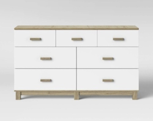 Pillow Fort, Robinson Kids' 7 Drawer Dresser, White - Lot 361