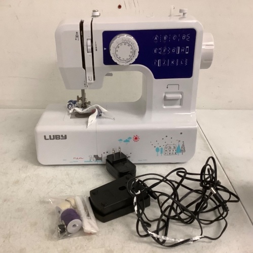 Luby Sewing Machine, Powers Up, E-Commerce Return - Lot 11