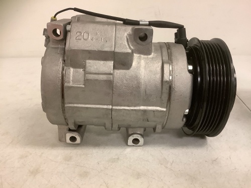 A/C Compressor & Clutch for 04-06 Toyota Sienna, E-Commerce Return - Lot 35