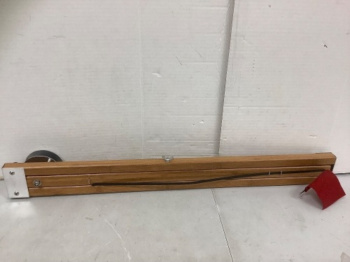 Extreme Ice Classic Tip Up, E-Commerce Return - Lot 186