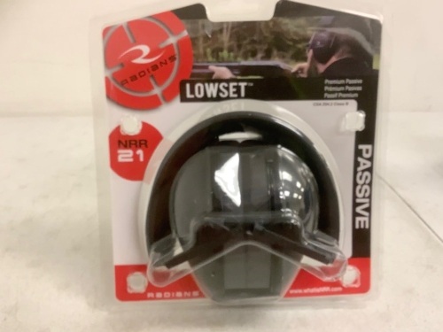Radians Lowset Shooting Earmuffs, E-Commerce Return - Lot 207