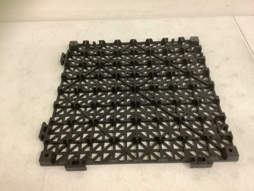 12 Pack Modular Interlocking Cushion Mats, Appears new - Lot 250