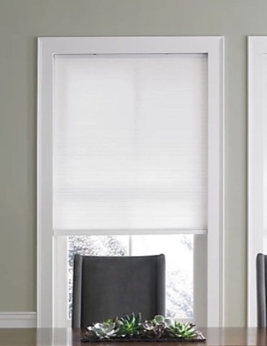 Real Simple® Cordless Cellular 22-Inch Shade, E-Commerce Return - Lot 348