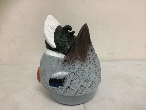 Mojo Butt-Up Rippler, E-Commerce Return - Lot 474