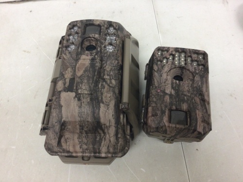 Lot of (2) Trail Cameras, Untested, E-Commerce Return - Lot 506