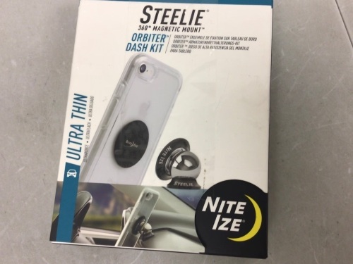 Steelie Magnetic Mount Dash Kit, Appears New - Lot 523