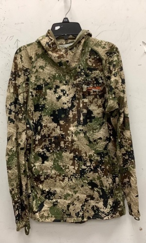 Sitka Men's Shirt, M, E-Commerce Return - Lot 552