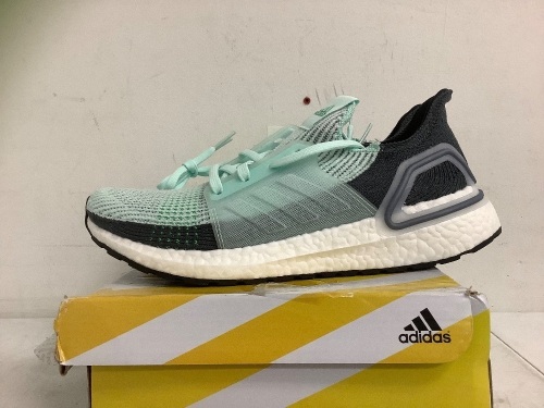 Adidas Womens Shoes, 10, Authenticity Unknown, Appears New - Lot 605