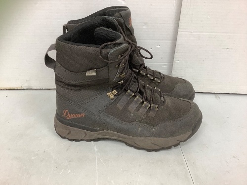 Danner Men's Boots, 9, E-Commerce Return - Lot 658