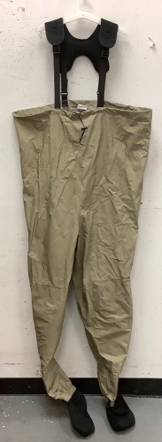 Mens Stocking Foot Hip Waders, Size XLR, E-Comm Return - Lot 683
