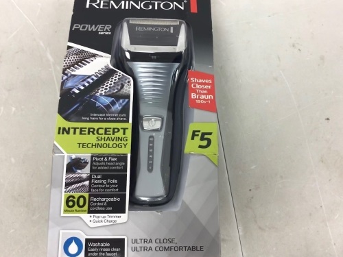 Remington Electric Razor, Powers Up, Appears New - Lot 756
