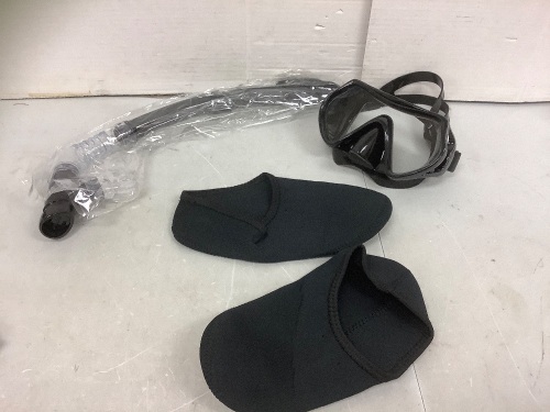 Ninetails Snorkeling Kit, Appears New - Lot 772