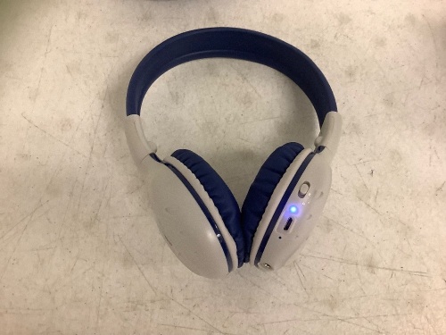 SIMOLIO Wireless Kids Headphones, Powers Up, Appears New - Lot 838