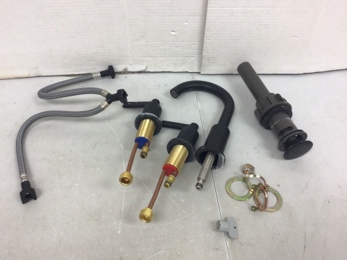 Delta Faucet Kit, E-Commerce Return - Lot 865