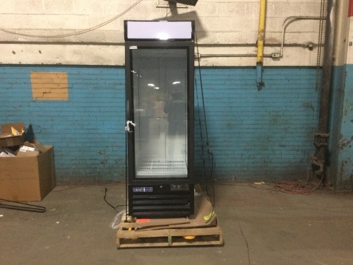 Central Exclusive 69K-054 Swing Glass Door Merchandiser Refrigerator, 1 Door, 23 Cu Ft., 27"W. For Repair or Parts. Does Not Get Cold - Lot 134
