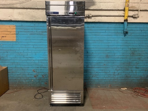 Kratos Refrigeration 69K-759HC 1 Door Reach-In Refrigerator, 21 Cu. Ft. For Repair or Parts. Powers On, Does Not Get Cold - Lot 136