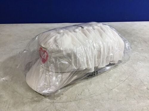 Case of (12) FAMILIA Baseball Hats - Lot 1193