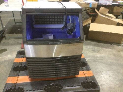 VEVOR 400lbs Stainless Steel Commerical Ice Maker - For Parts or Repair  - Lot 477