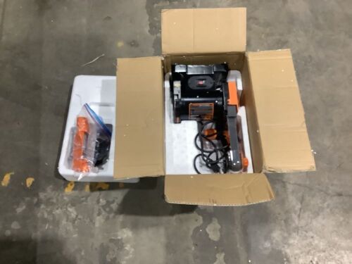 WEN 6515T 1 in. x 30 in. Belt Sander with 5 in. Sanding Disc - Lot 815