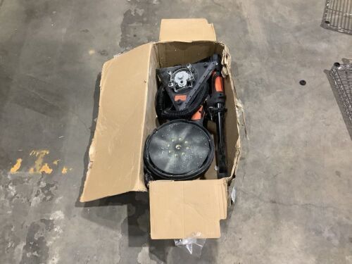 WEN 6377 Variable Speed 5-Amp Dual-Head Drywall Sander with 15-Foot Hose - Lot 827