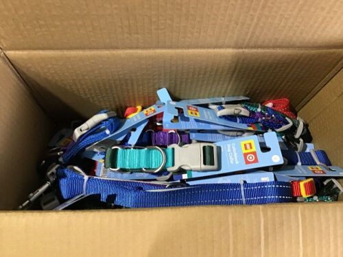 Case of Colorblock Dog Collars & Leashes, Assorted Sizes/Colors - Lot 857