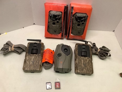 Lot of (5) Wildgame Trail Cam, Powers On, Ecommerce Return - Lot 205