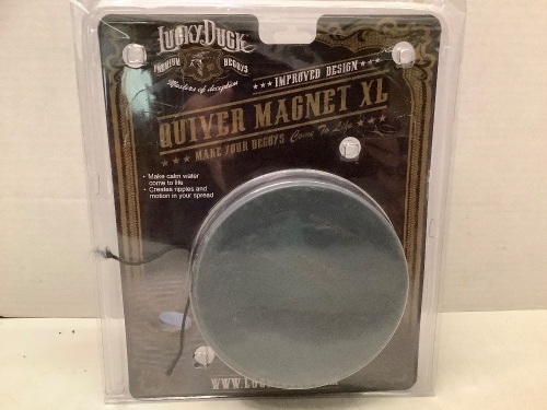 Lucky Duck, Quiver Magnet XL, Appears New - Lot 216