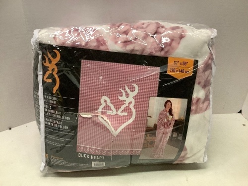 Browning Ultra Plush Fleece Throw, Ecommerce Return - Lot 245