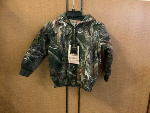 Red Head Silent Hide Youth Insulated Jacket, Small, Appears New - Lot 356