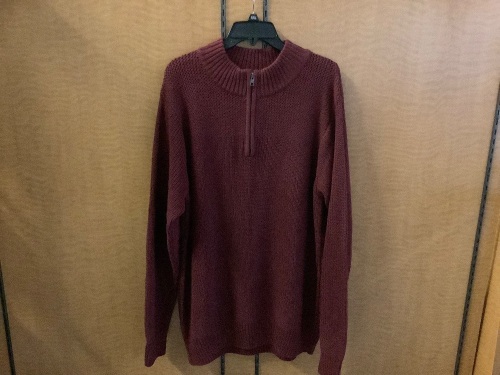 Red Head Men's Sweater, XLT, Appears New - Lot 372