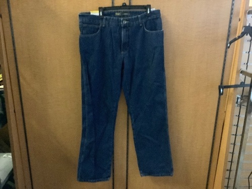 Roughneck Men's Classic Fit Denim Jeans, 36x34, Appears New - Lot 376