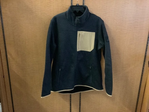 Ascend Jacket, XL, Appears New - Lot 384