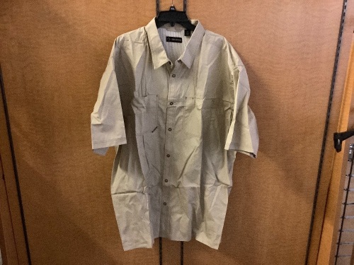 Dri Duck Men's Shirt, 4XL, Appears New - Lot 393