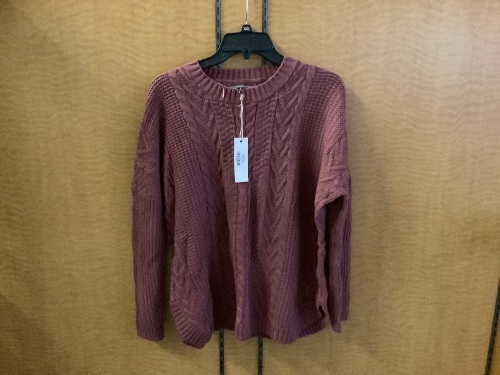 Natural Reflections Cable Sweater, Medium, Appears New - Lot 395
