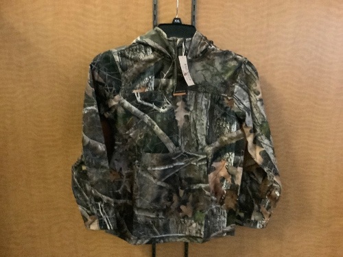 Red Head Youth Pullover, Medium, Appears New - Lot 401