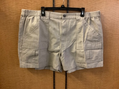Red Head Men's Shorts, 46, Appears New - Lot 418
