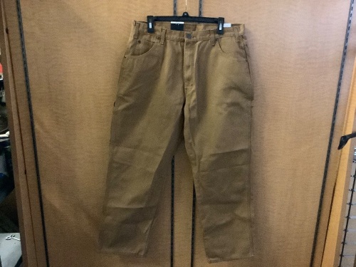 Dickies Men's Pants, 38x30, Appears New - Lot 420