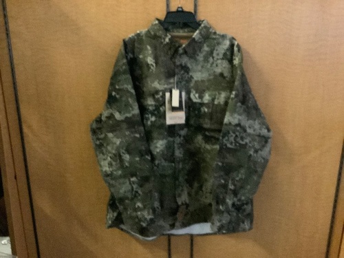 Red Head Men's Silent Hide Shirt, 2XL, Appears New - Lot 439